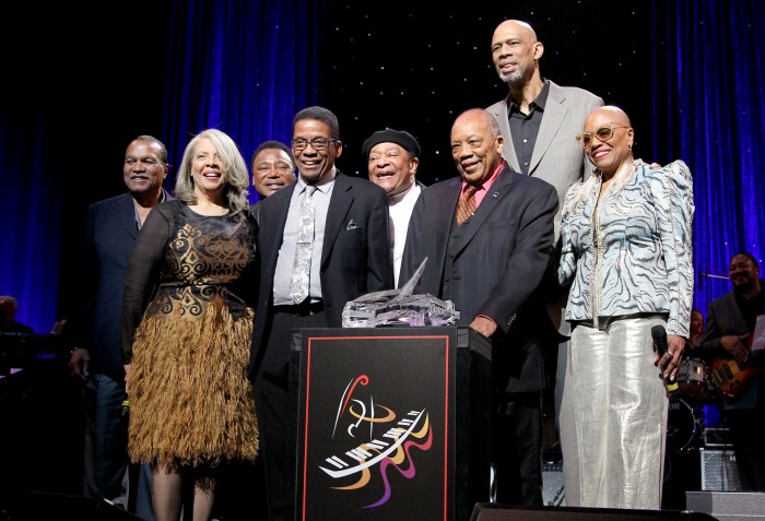 Billy Dee Williams, Patti Austin, George Benson, Al Jarreau, Herbie Hancock, Kareem Abdul-Jabbar, and Dee Dee Bridgewater Congratulate Quincy Jones