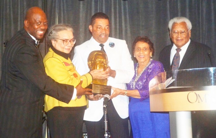 Reverend Kelvin Sauls, Marian Wright Edelman, John Sweeney, Esq., Dr. Rosa Hill, Reverend James M. Lawson, Jr. (photo by Joseph Luckett and Jules Green)