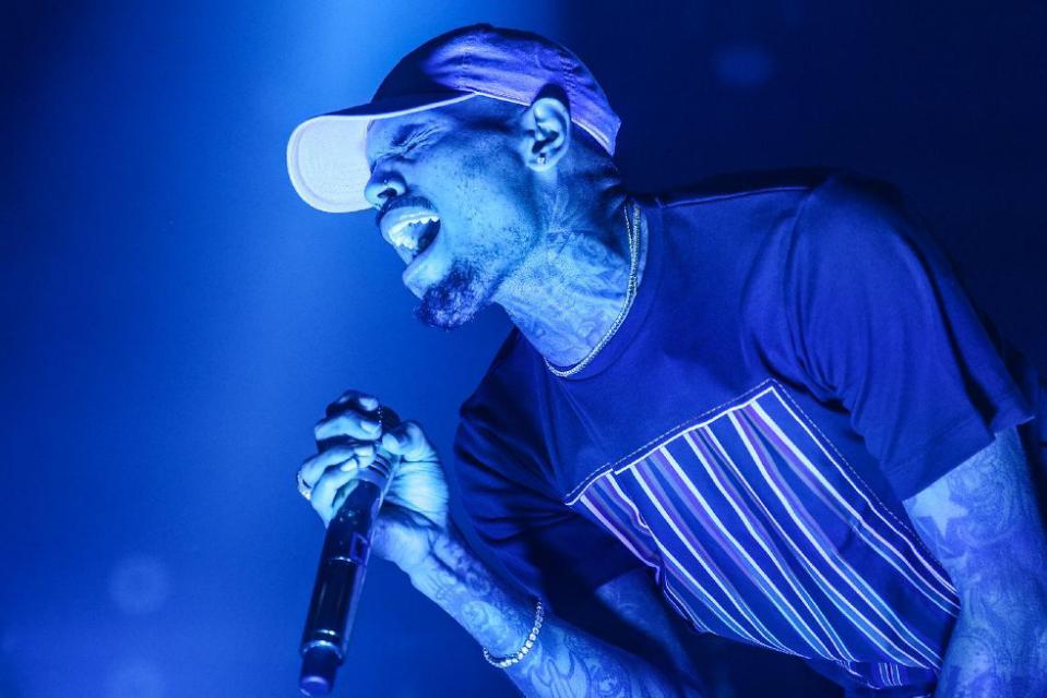 Vegas police investigating Chris Brown for alleged battery