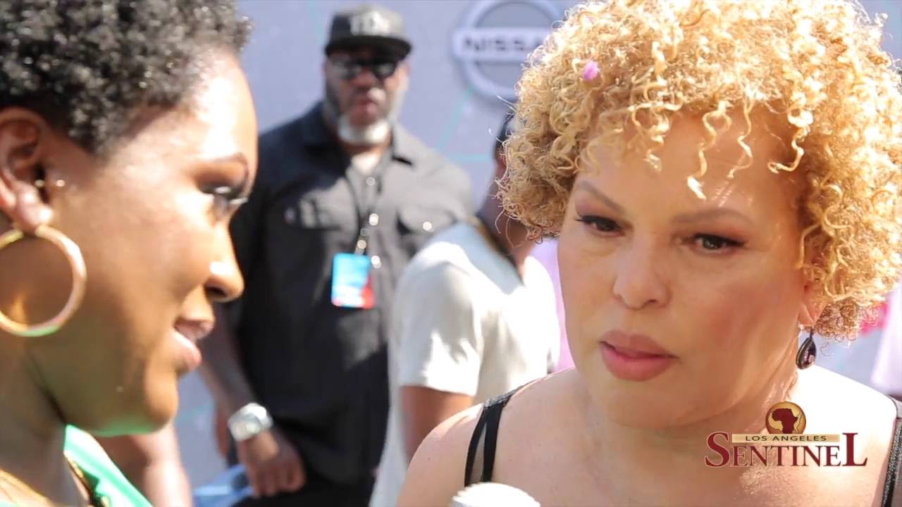 VIDEO: Debra Lee At The 2016 BET Awards