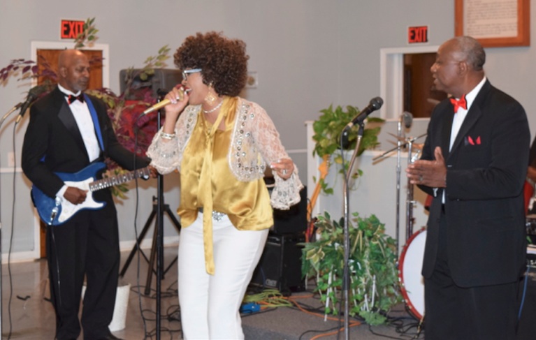 Father’s Day Event Features Dozier Singers Family and Friends