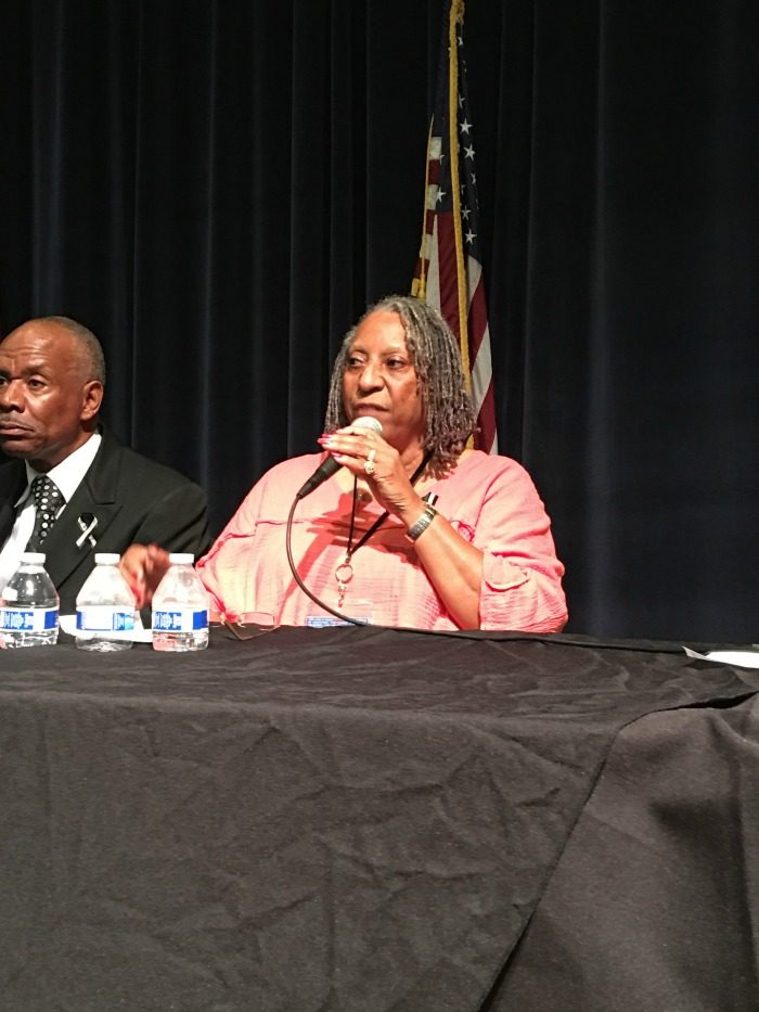 Bernita Walker of LAPD/Victim Advocates' Domestic Abuse Response Team (D.A.R.T.) at the Off-Ramps Town Hall Meeting on Domestic Violence July 28 at Peck Park in San Pedro. (courtesy photo)