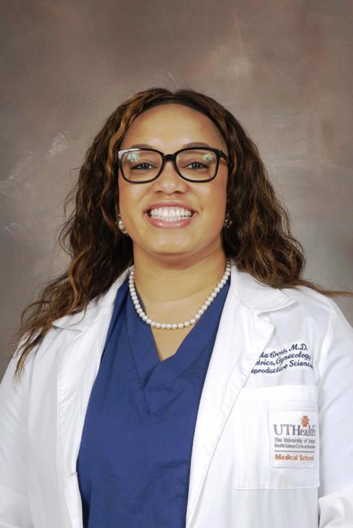 Young black doctor says Delta attendant refused her help