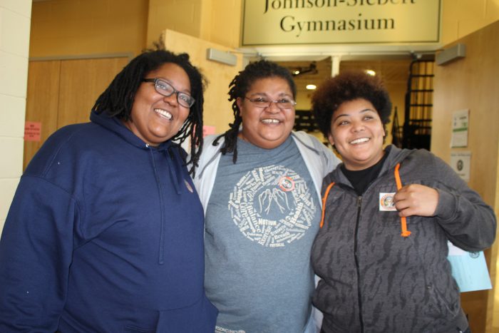  Terry Garrett, center, poses with her daughters, Iterria Garrett, 32, left, and Candace Garrett, 31. (Jazmin Goodwin)