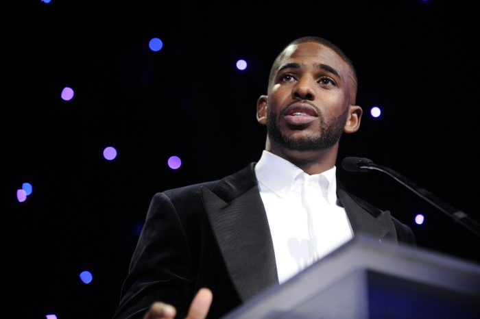 CHRIS PAUL WORLD CLASS ATHLETE , PHILANTHROPIST, HUMANITARIAN IS HONORED AT CHANGE THE WORLD WITH THE BROTHERHOOD CRUSADE ON FRIDAY DECEMBER 9 2016 AT THE BEVERLY HILTON HOTEL PHOTOS BY VALERIE GOODLOE