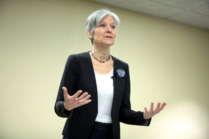 Jill Stein speaking at a Green Party Presidential town hall in Mesa, Ariz., in March 2016. (Gage Skidmore/Wikimedia Commons)