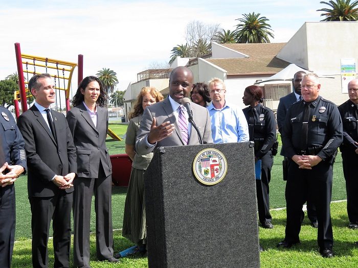 Councilmember Harris-Dawson is joined by Mayor Eric Garcetti, neighborhood council leadership, local police officers, donors, and community activists to unveil the expansion of the Community Safety Partnership. (Photo provided by Office of Councilmember Harris-Dawson).