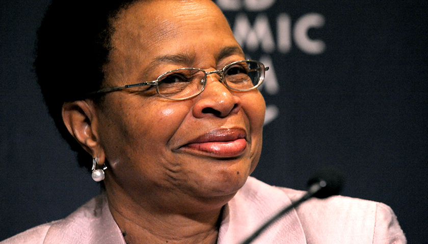 Graça Machel to be Honored with “Diamonds Do Good” Award