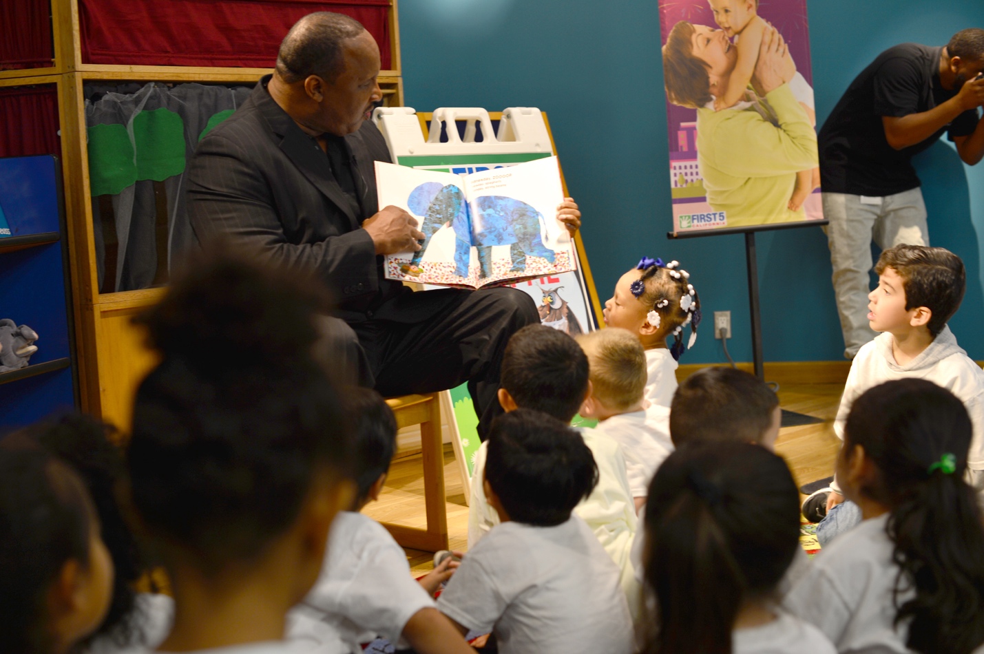 First 5 California Reading Tour Brings Talk. Read. Sing. to Inglewood