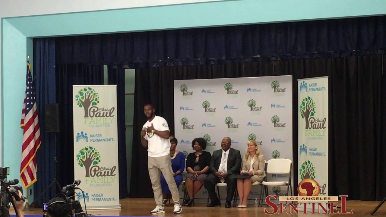 Chris Paul and Kaiser Unveil Computer Labs in Watts Schools