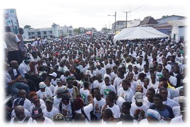 Voters Pick Two For Run Off In Historic Liberian Elections