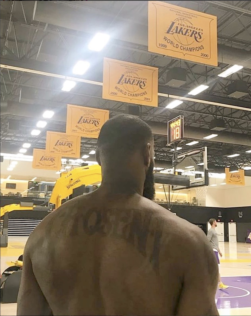 Photo of the Day: Lebron James Checking Out Laker Practice