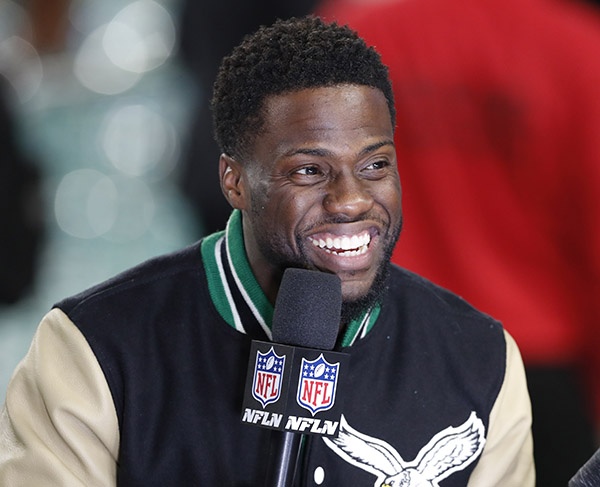 Comedian Kevin Hart Backs New MMA League