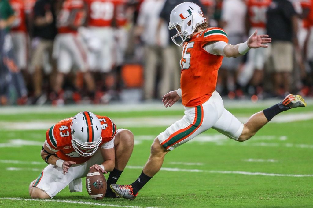 Chargers Sign Kicker Michael Badgley – Los Angeles Sentinel