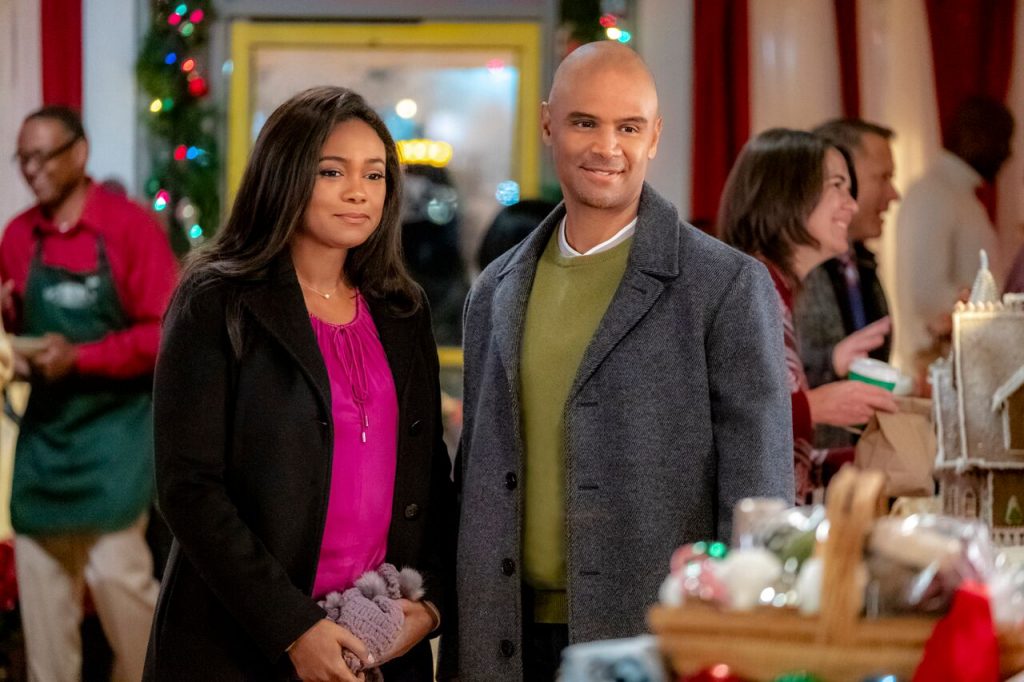 Dondre T. Whitfield Takes Role In New Hallmark Film Christmas ...