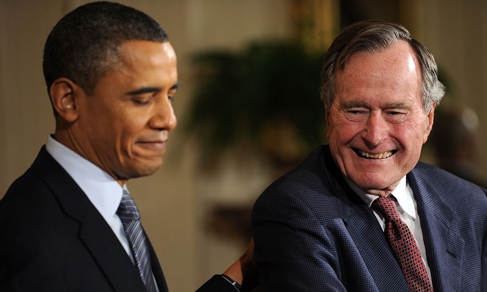 President Obama Pins Reflections of President George H.W. Bush Sr.