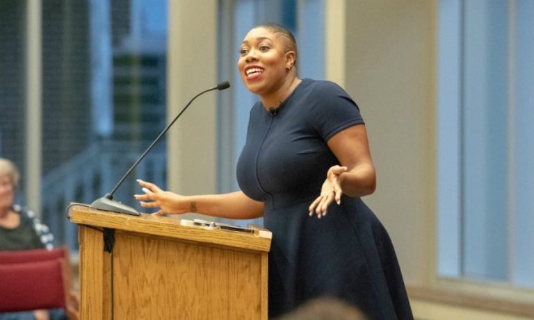 Biden Hires Strategist Symone Sanders, Adds Diversity To Bid – Los ...