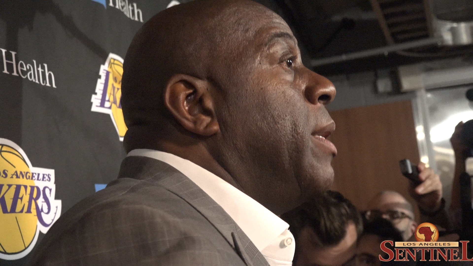 WATCH: Magic Johnson Steps Down As Lakers President of Basketball Operations