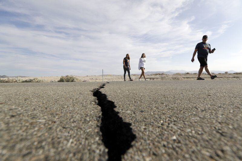 Big Earthquakes Raise Interest in West Coast Warning System