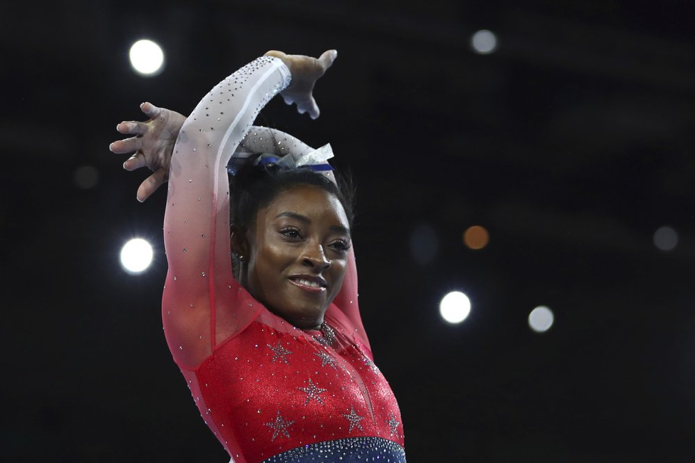 Biles sets record as US wins world gymnastics team gold