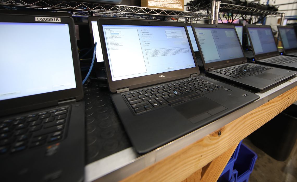 Edison International Donation Brings Laptops, Internet Access to Inglewood Schools Navigating COVID-19 Impacts