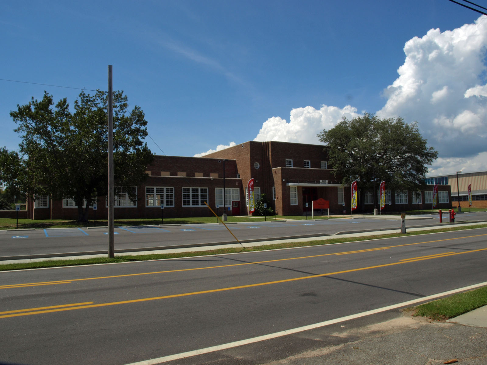 Many Historic Buildings on the Mississippi Coast in Danger