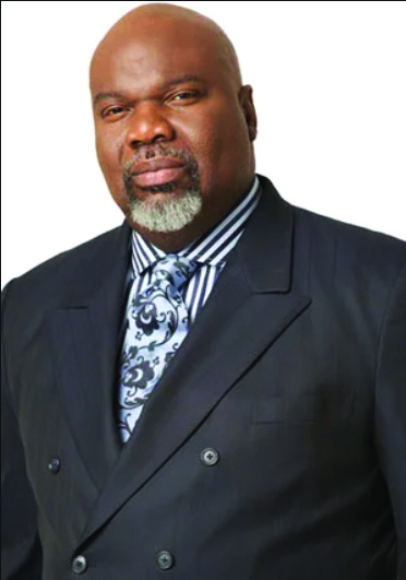 Bishop T.D. Jakes and Van Jones Honor Formerly Incarcerated Reentering Society