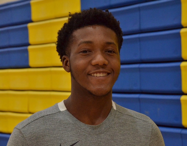 Student Athlete of the Week: Antoine Robinson – Los Angeles Sentinel