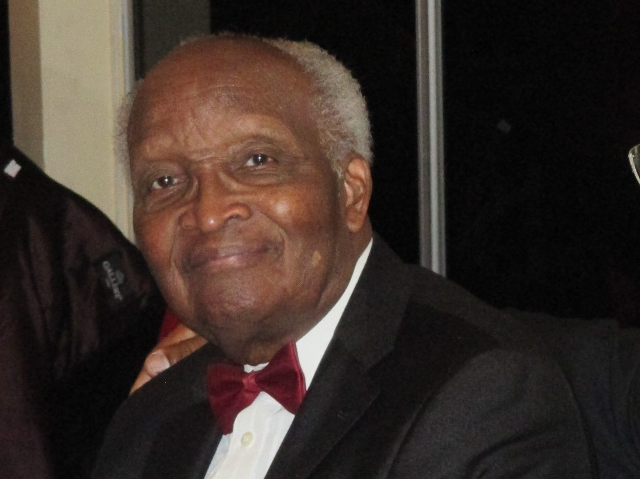 In Memoriam – Pastor Floyd D. Bullock September 17, 1933 – April 19, 2022