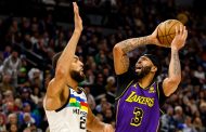 The Lakers Beat Timberwolves in 2nd Road Win, 123-111