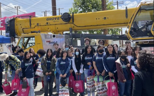 LADWP Women’s Wellness Expo Introduces Career Paths to Students and Community