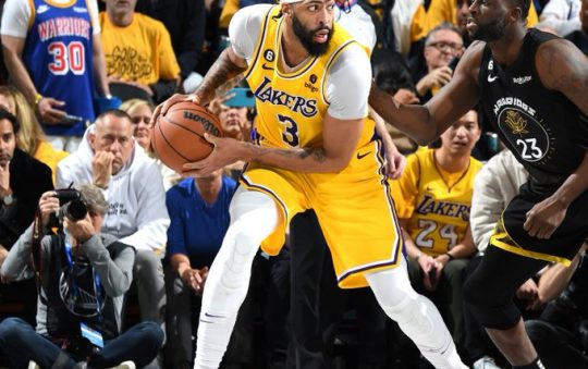 Anthony Davis Named NBA Western Conference Player of The Week