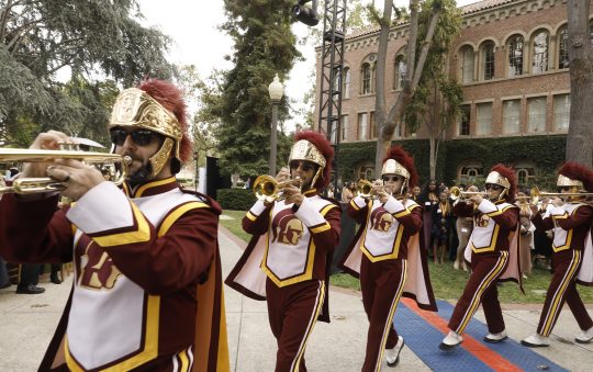 USC Hosts Annual Leslie & William McMorrow Neighborhood Academic Initiative Gala