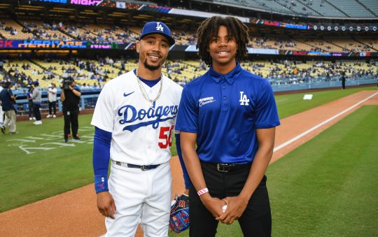 Dodgers Fall to White Sox on Black Heritage Night