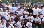 Jason Heyward Visits LADF Skills Training Clinic