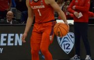 Second-Seeded Arizona Falls to Clemson in Sweet 16