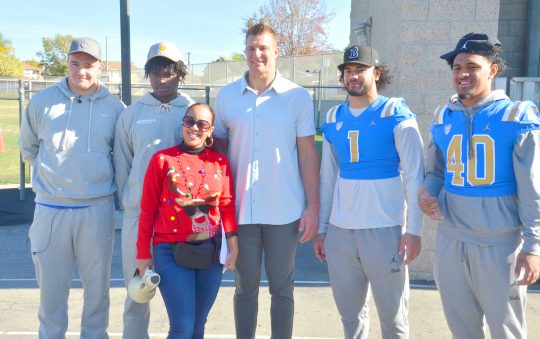 Gronk Visits La Tijera Academy During LA Bowl Day of Play