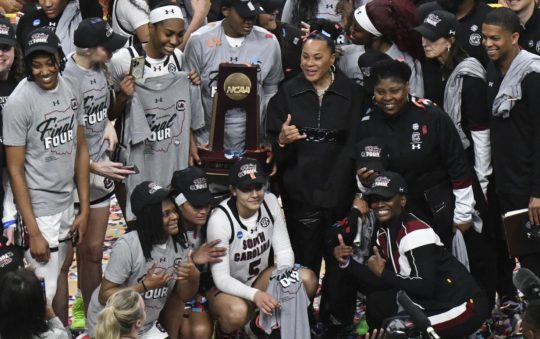 South Carolina remains undefeated and advance to Final Four after 70-58 win over Oregon State