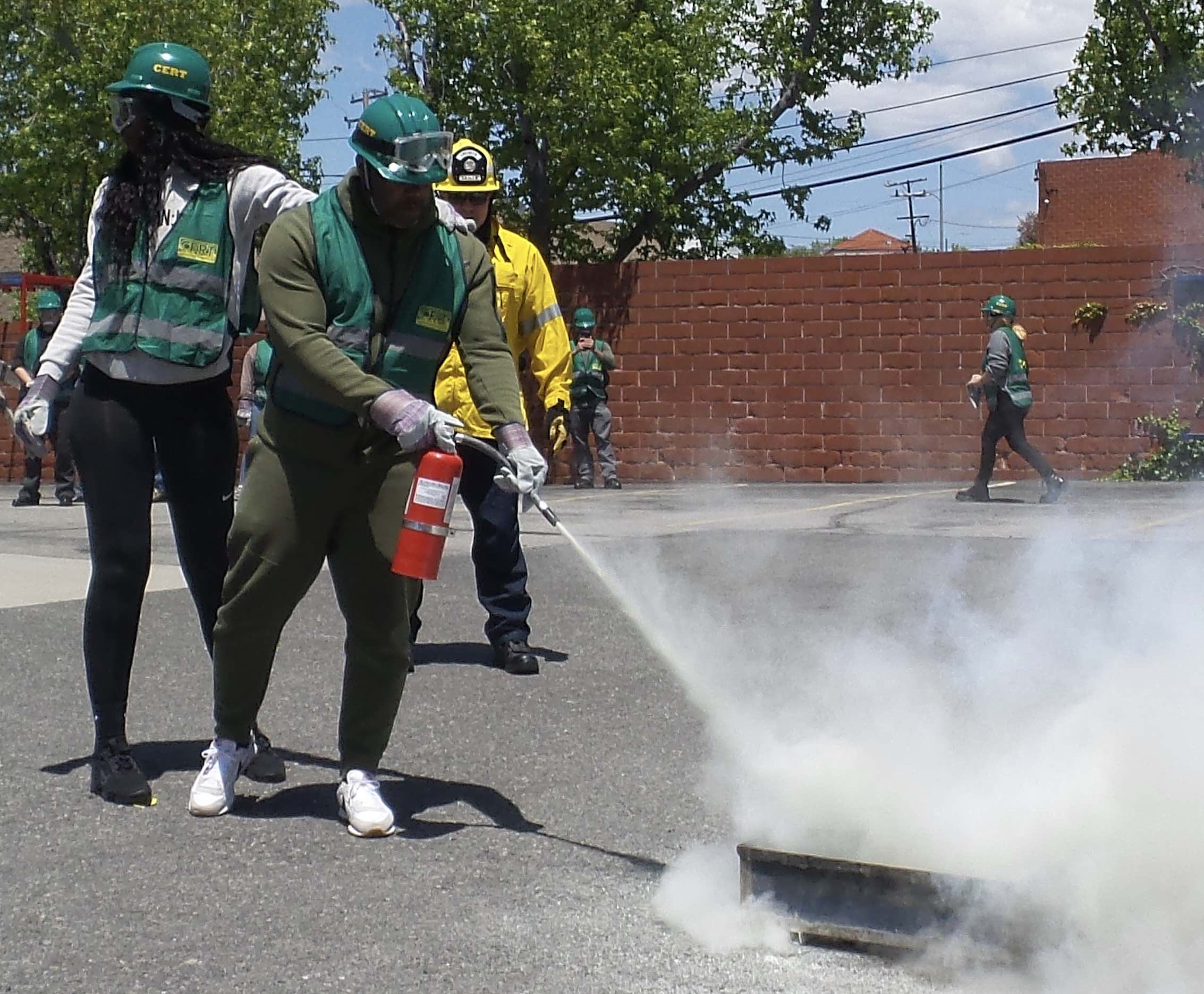 County Fire Department Empowers Inglewood Residents With Free Disaster Training Course