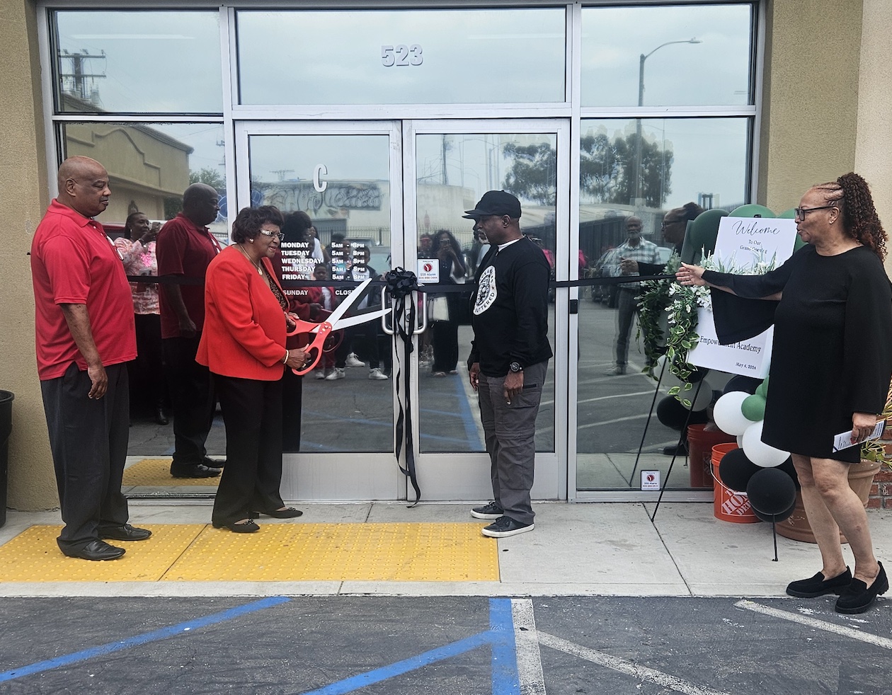 Fathers and Mothers Who Care Hold Open House in Compton