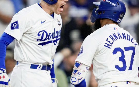 Dodgers Take Command of World Series With 4-2 Victory