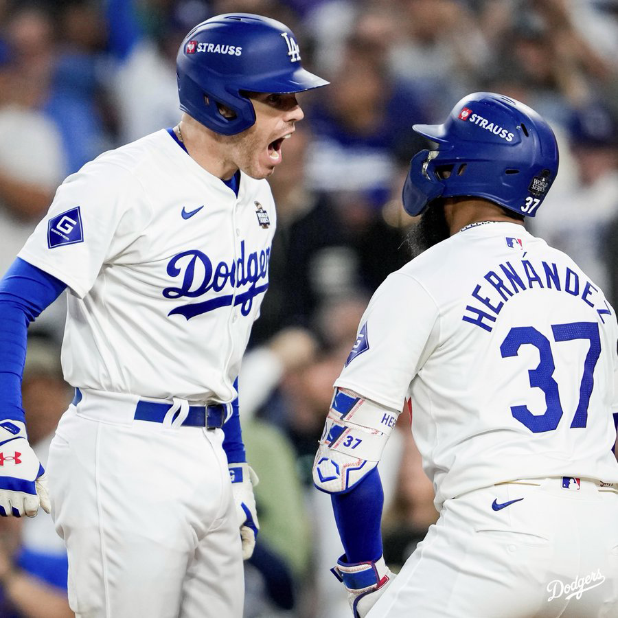 Dodgers Take Command of World Series With 4-2 Victory