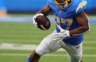 Herbert, McConkey Connect for Two Scores; Chargers Defeat Saints 26-8