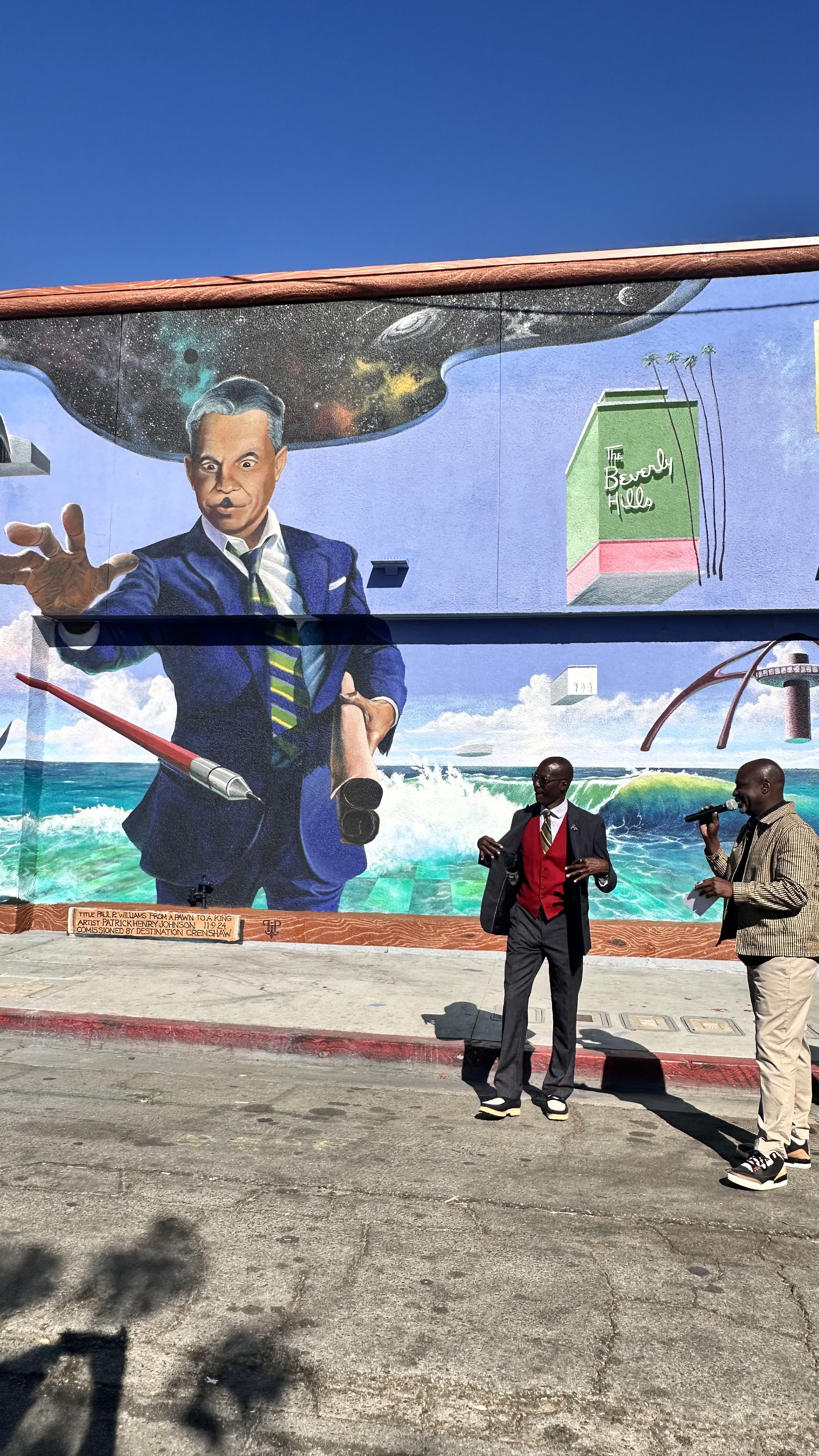 Destination Crenshaw Celebrates Paul R. Williams with Stunning Mural by Patrick Henry Johnson 