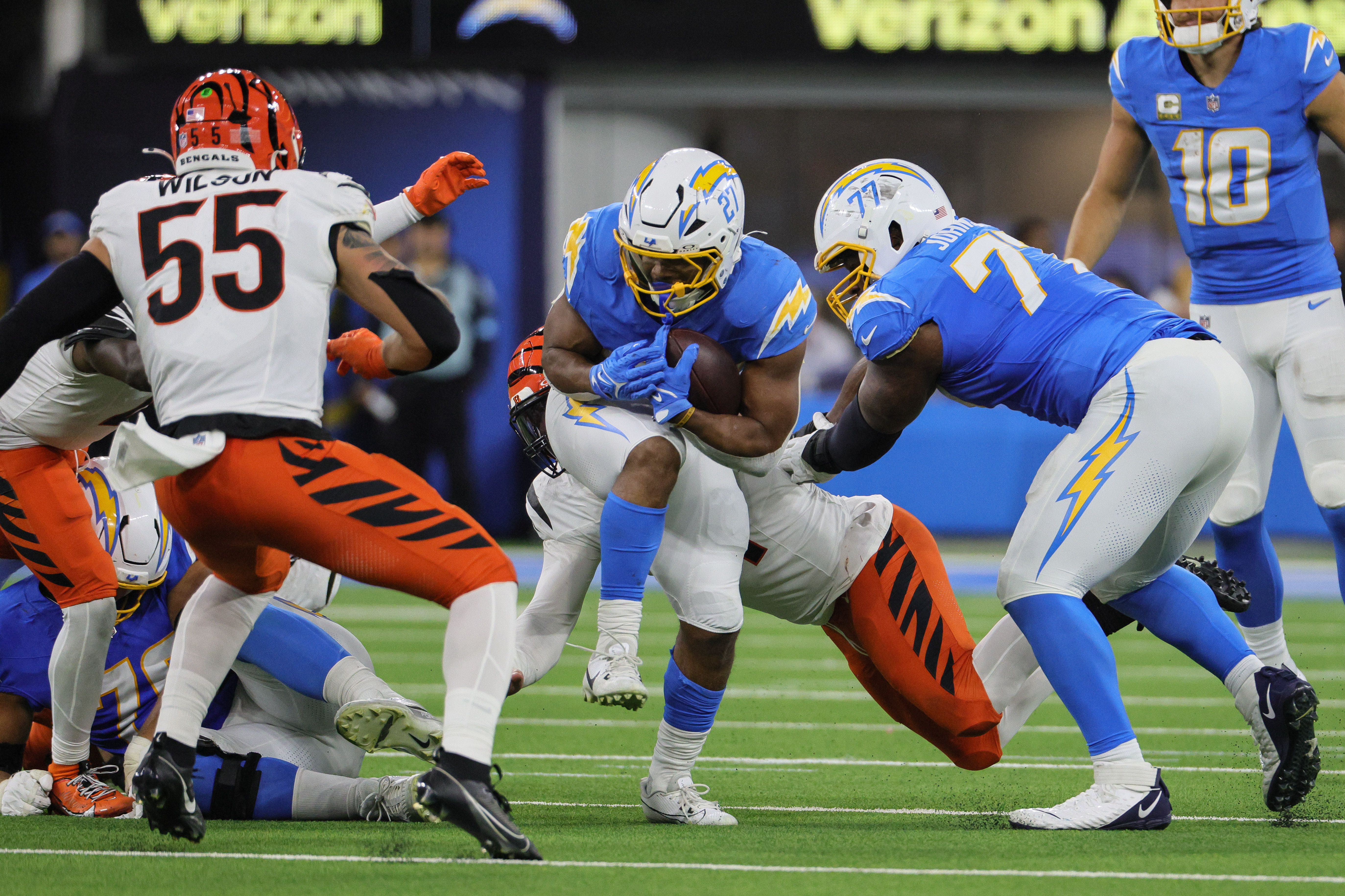 Chargers Create Four-Game Winning Streak in Bengals Victory