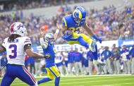 Rams Stymie Bills 44-42